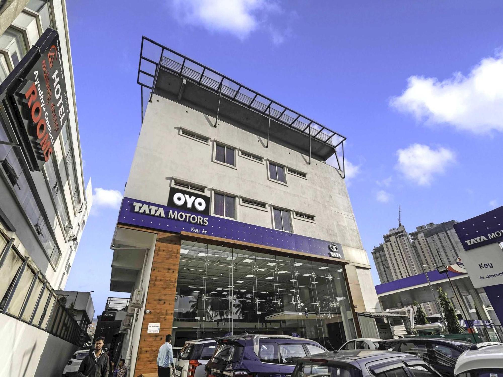 Oyo Flagship Hotel Ayodhya Bangalore Esterno foto